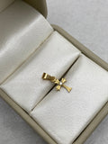 Dije cruz circon blanco (R) Oro amarillo 18k 0,48 Gr / 8,26 mm / 1,5 Cm