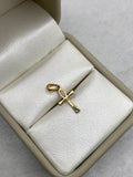 Dije cruz egipcia (R) Oro amarillo 18k 0,55 Gr / 8,69 mm / 2,0 Cm