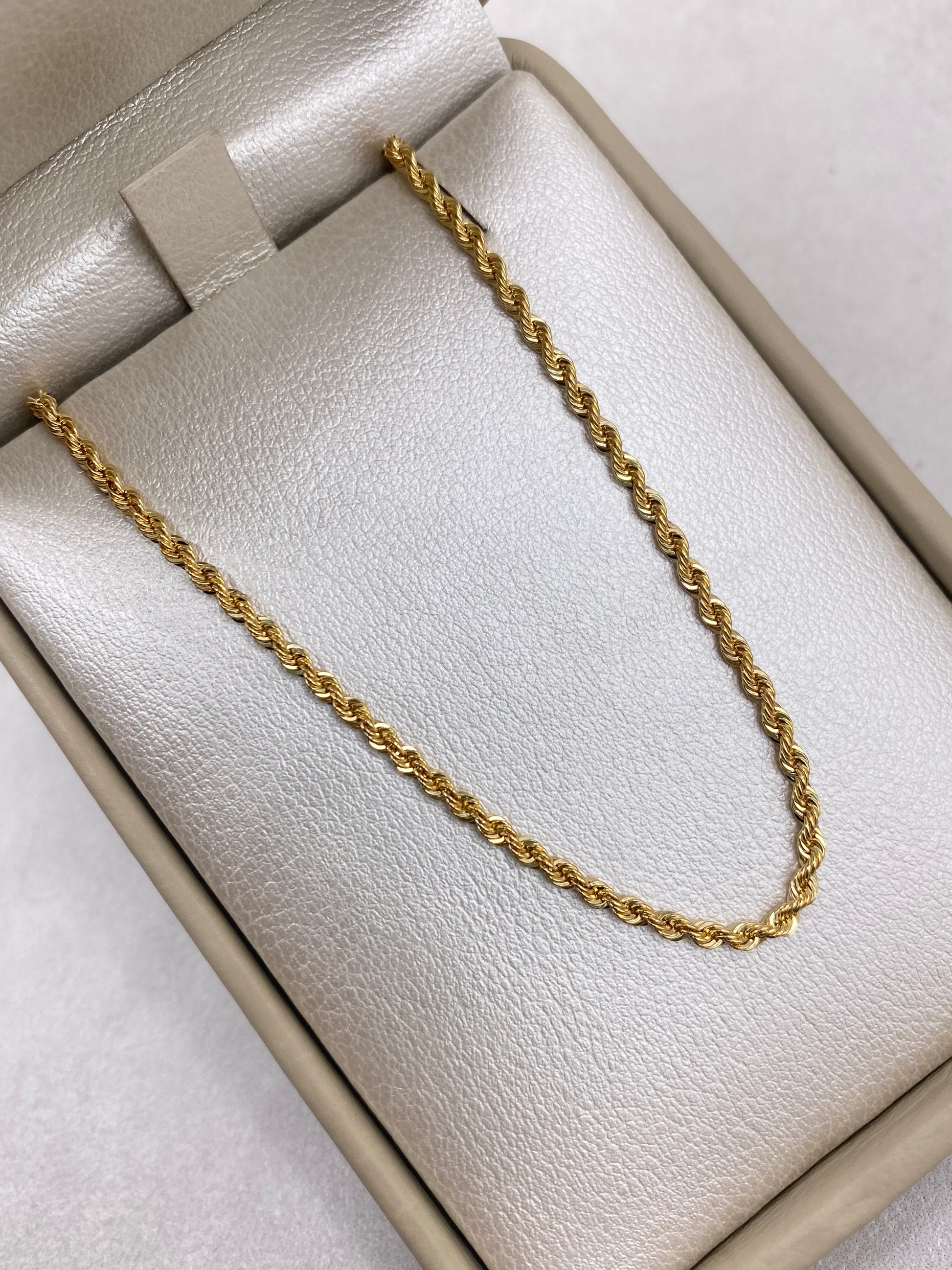 Cadena It Lazo Oro amarillo 18k +1 / 3,32 Gr / 2,1 mm / 50 Cm
