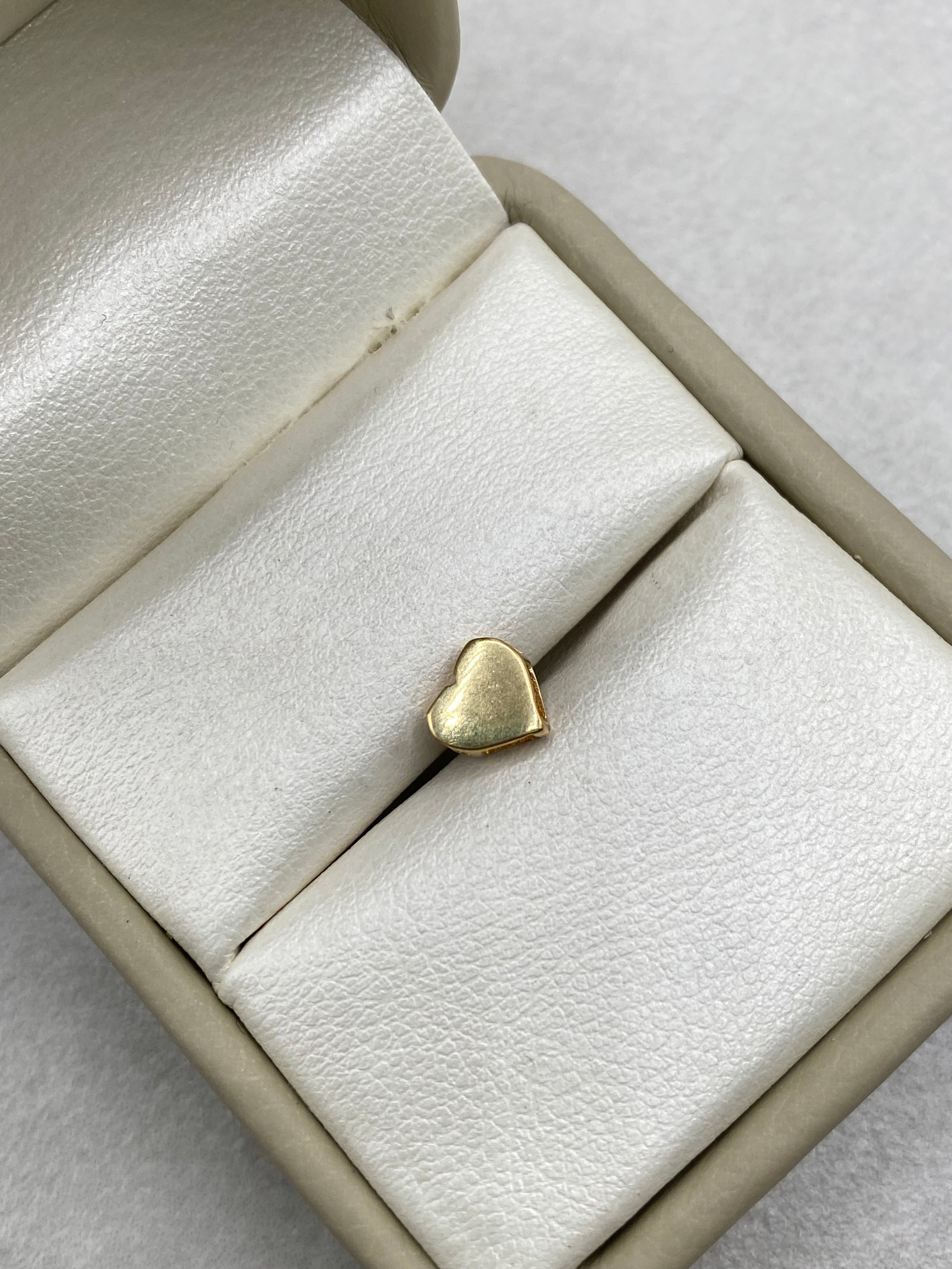 Dije corazon (R) Oro amarillo 18k 0,50 Gr / 6,46 mm / 0,7 Cm