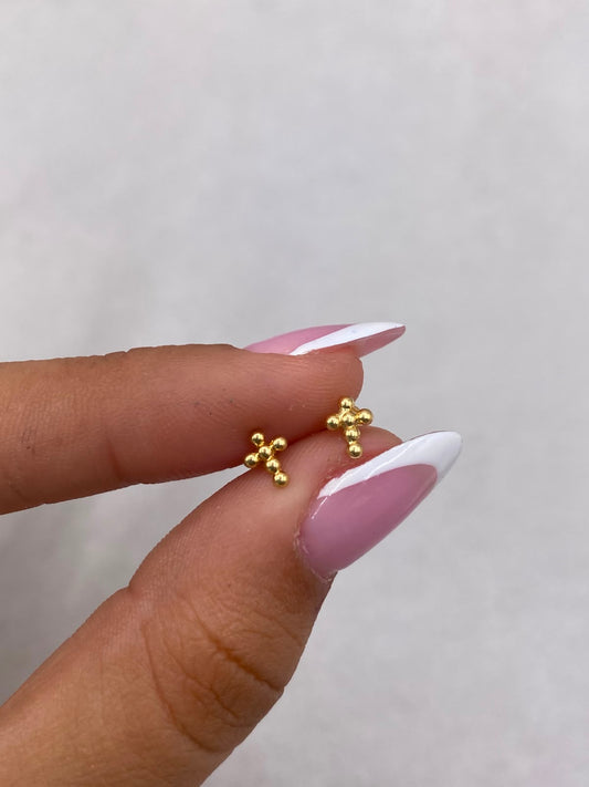 Topos Cruz Cristo (R) Oro amarillo 18k 0,54 Gr / 6 mm