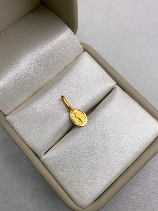 Dije Virgen Milagrosa (R) Oro amarillo 18k 0,55 Gr / 2,3 Cm