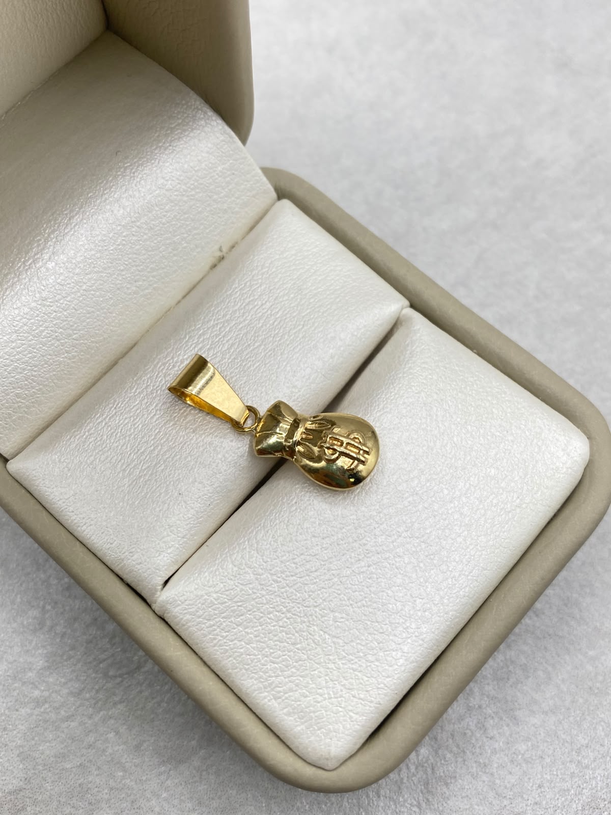 Dije bolsa de dinero Oro amarillo 18k 0,74 Gr / 8 mm / 3 Cm