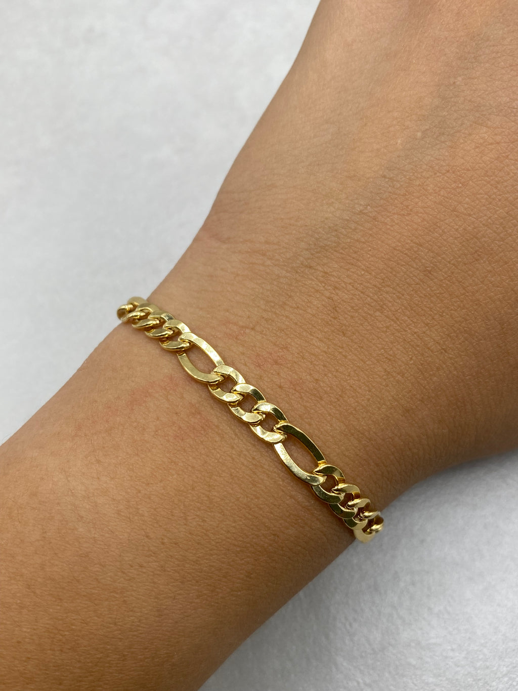 Pulso It 3x1 Oro amarillo 18k +1 / 4,89 Gr / 5,0 mm / 21 Cm