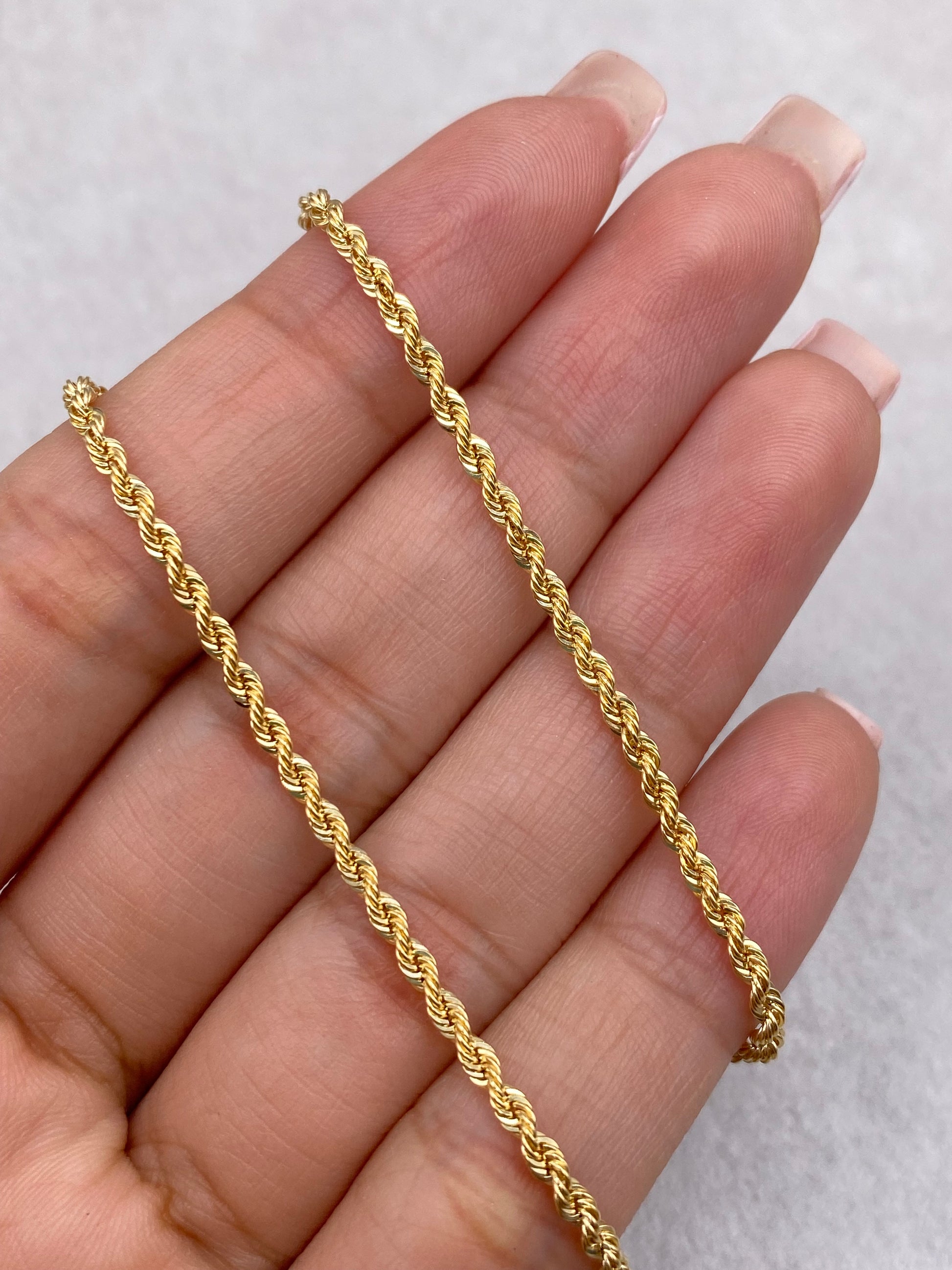 Cadena It Lazo Oro amarillo 18k +1 / 3,32 Gr / 2,1 mm / 50 Cm
