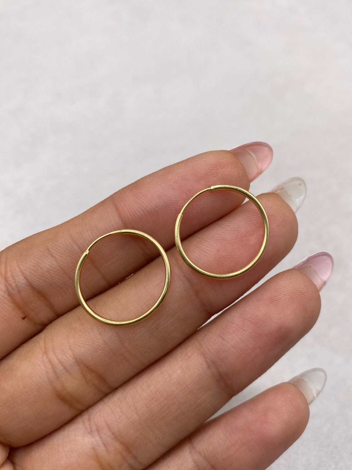 Candonga imperdible lisa (r) Oro amarillo 18k 0,60 Gr / 2,0 Cm
