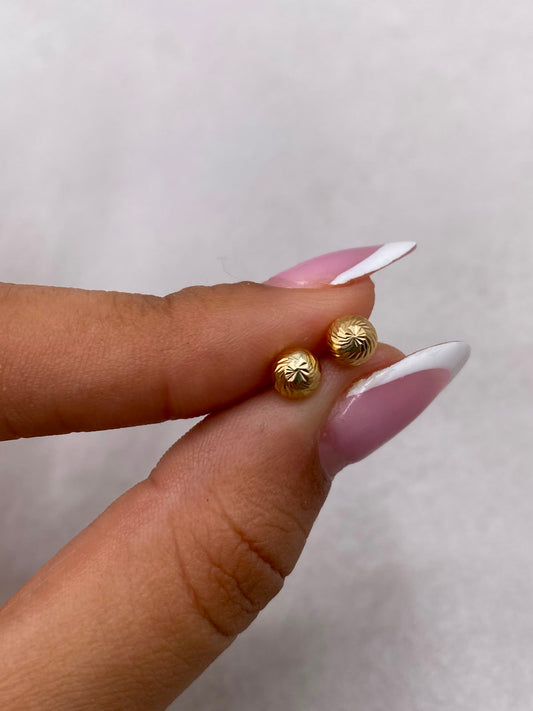 Topos bola diamantada  Oro amarillo 18k 0,63 Gr / 5,0 mm