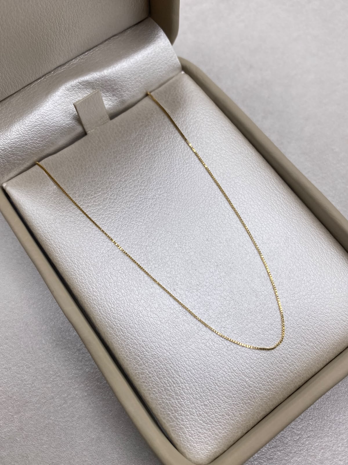 Cadena It veneciana Oro amarillo 18k +1 / 1,07 Gr / 0,8 mm / 45 Cm