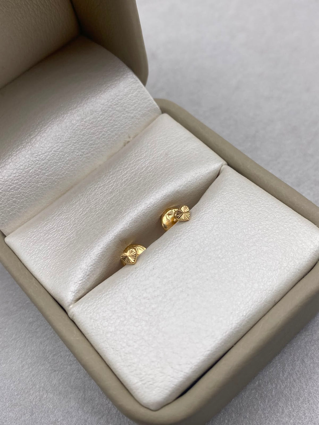 Topos corazon plano diamantado Oro amarillo 18k 0,38 Gr / 5 mm