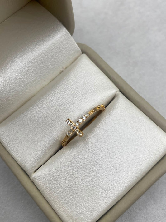 Anillo cruz circones blancos / Talla 6 1/2 / 1,47 Gr / 7 mm