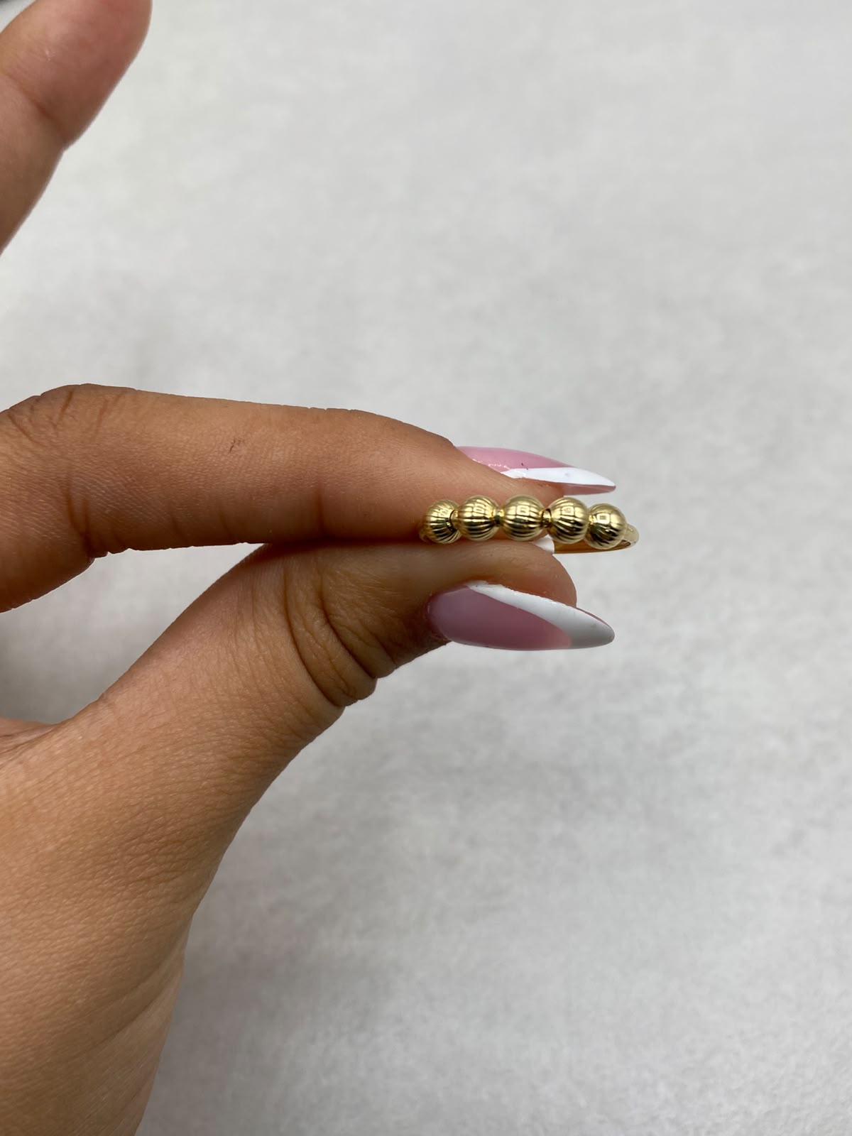 Anillo bola diamantada  Oro amarillo 18k / Talla 6 1/2 / 0,92 Gr / 1,58 mm