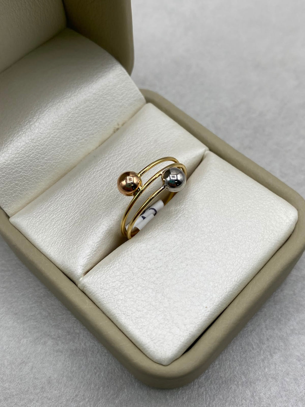 Anillo bola lisa Oro blanco y Oro rosa 18k / Talla 6 / 1,47 Gr / 2 mm