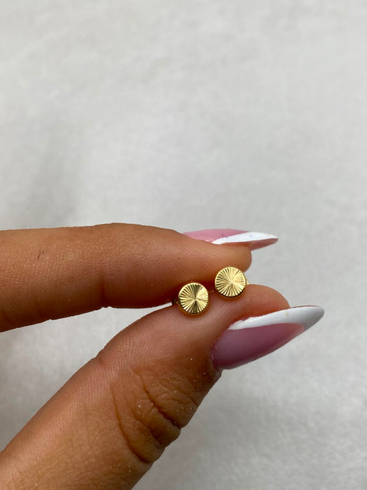Topos diamantado plano Oro amarillo 18k 0,47 Gr / 5,3 mm