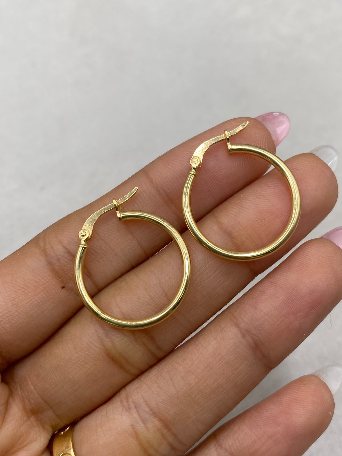 Candonga lisa (Cn11) Oro amarillo 18k 1,40 Gr / 3,0 Cm