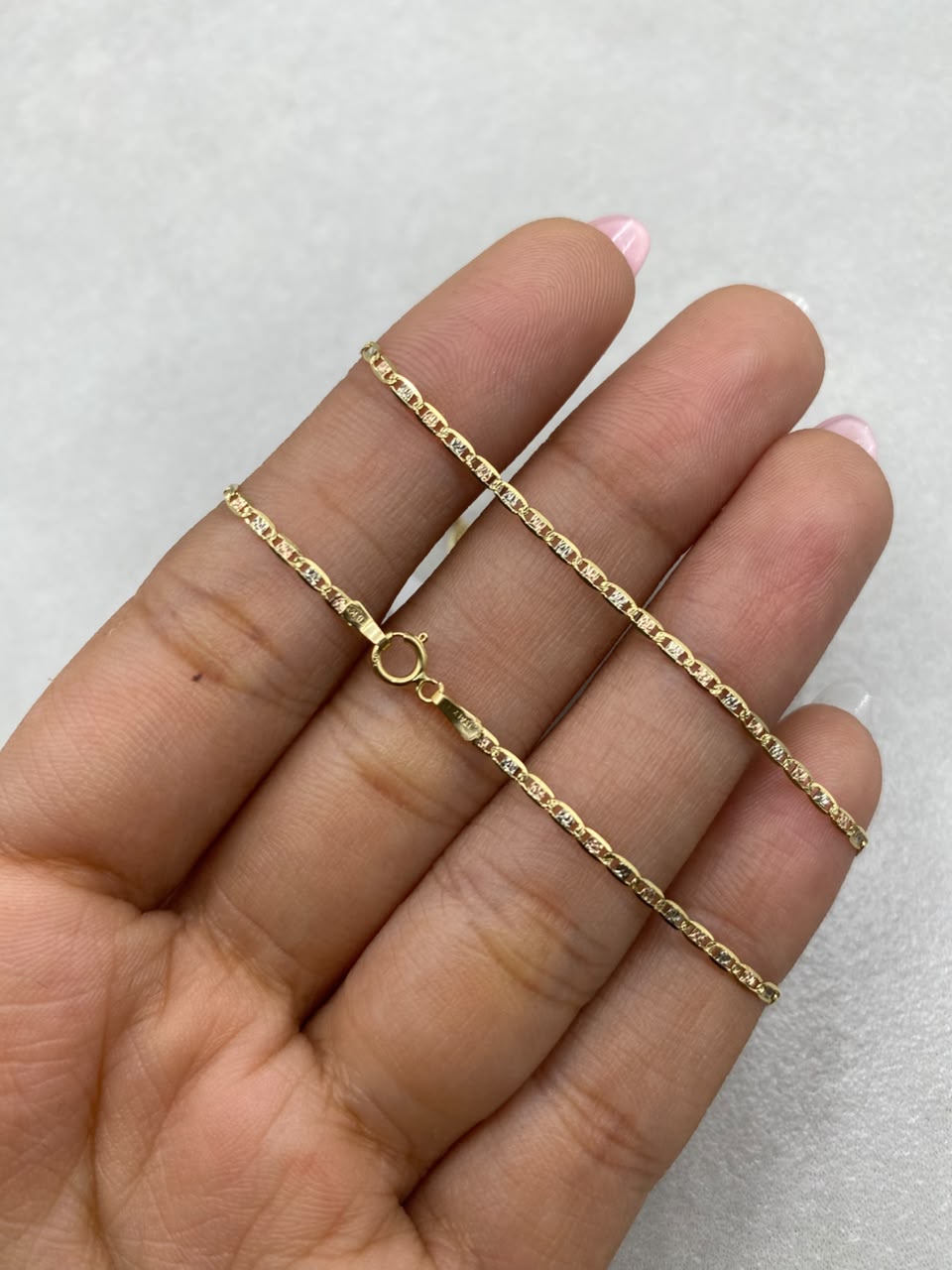 Cadena It plana diamantada Tres oros 18k 1,91 Gr / 1,0 mm / 45 Cm