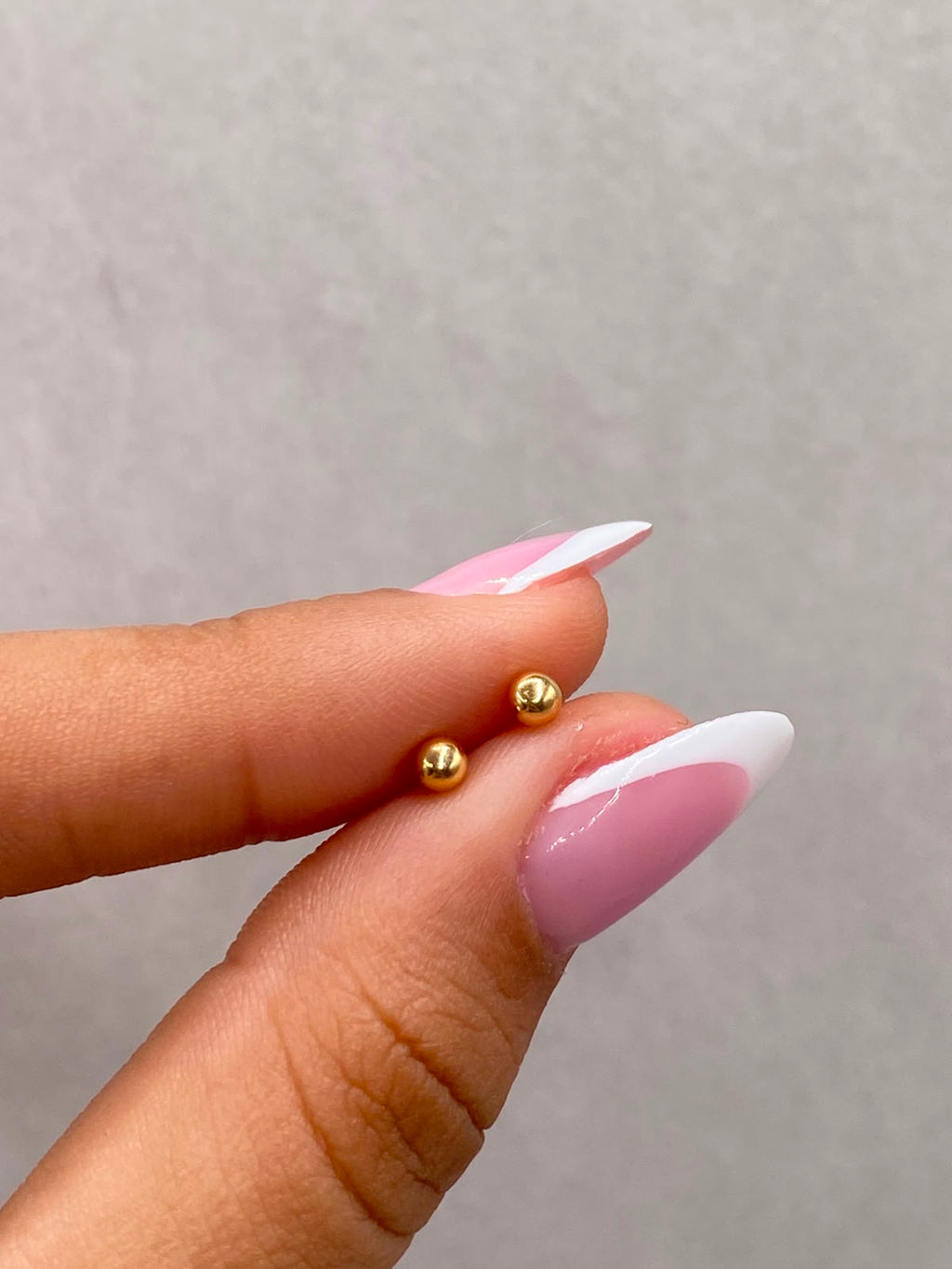 Topos bolas Oro amarillo 18k 0,39 Gr / 3 mm