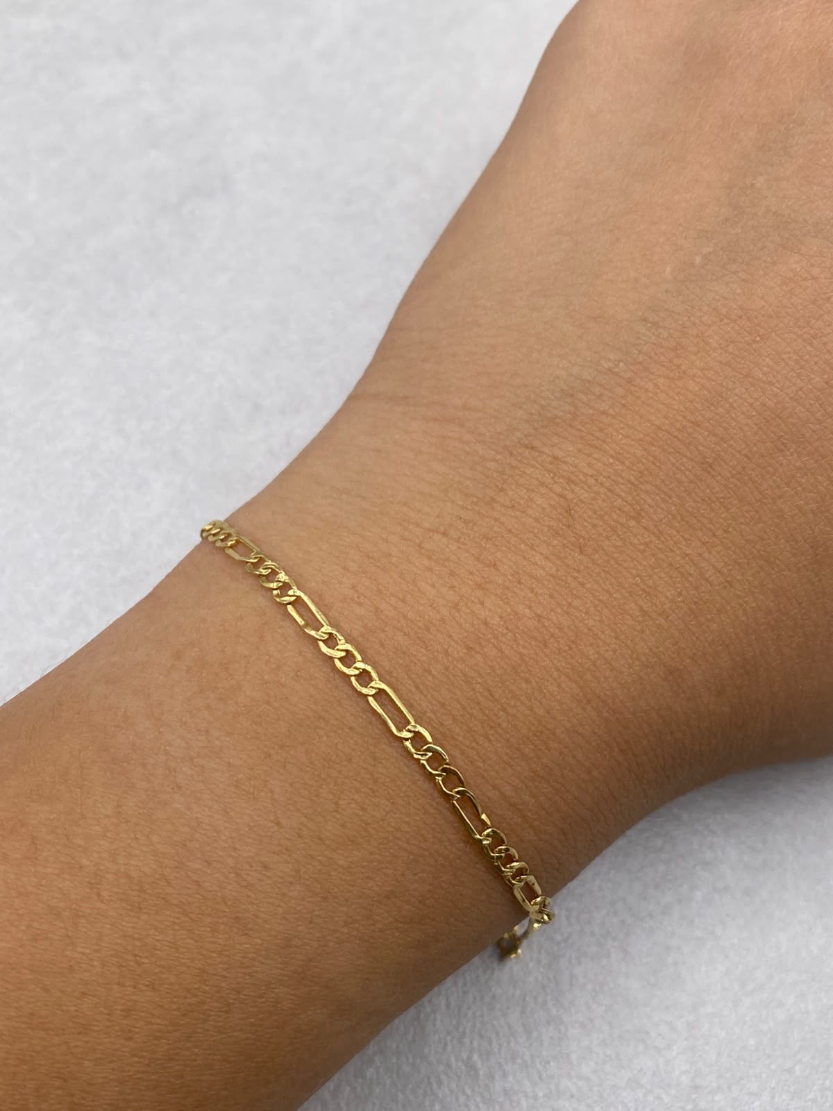 Pulso It 3x1 Oro amarillo 18k +1 / 1,22 Gr / 2,44 mm / 19 Cm