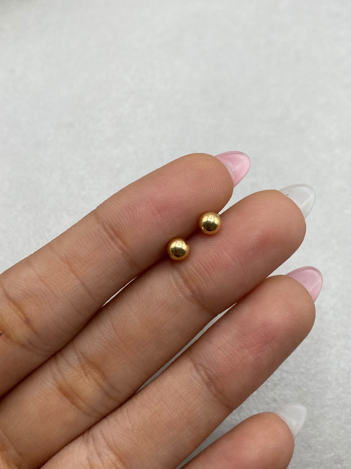 Topos bolas lisos Oro amarillo 18k 0,51 Gr / 4 mm