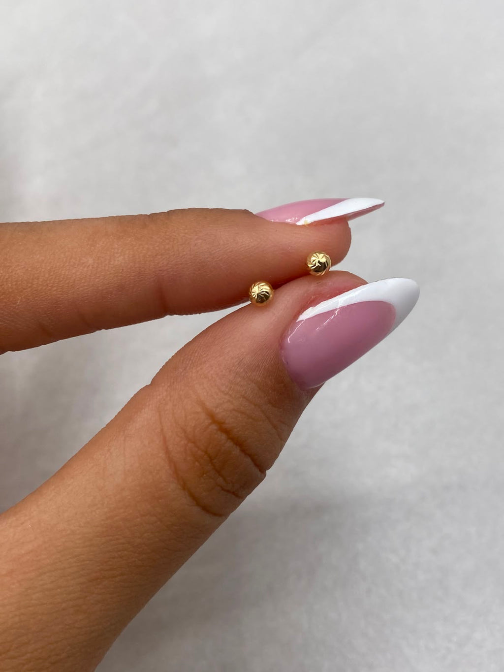 Topos bolas diamantados Oro amarillo 18k 0,41 Gr / 3 mm