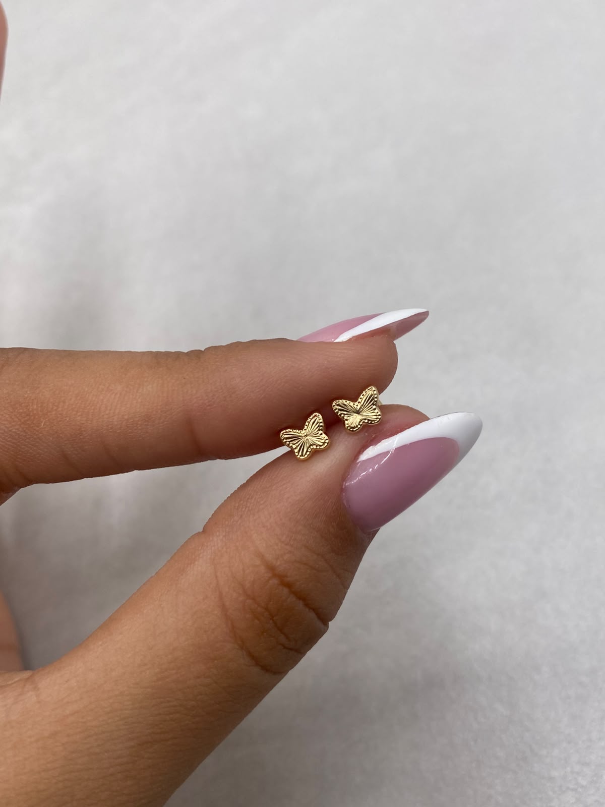 Topos mariposa diamantado Oro amarillo 18k 0,55 Gr / 10 mm