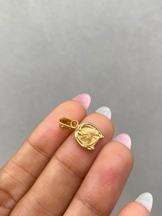 Dije herradura de caballo Oro amarillo 18k 0,64 Gr / 1,1 Cm