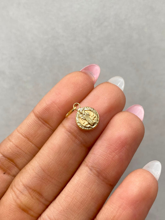 Dije san benito redondo  Oro amarillo 18k 0,38 Gr / 8 mm / 1,5 Cm