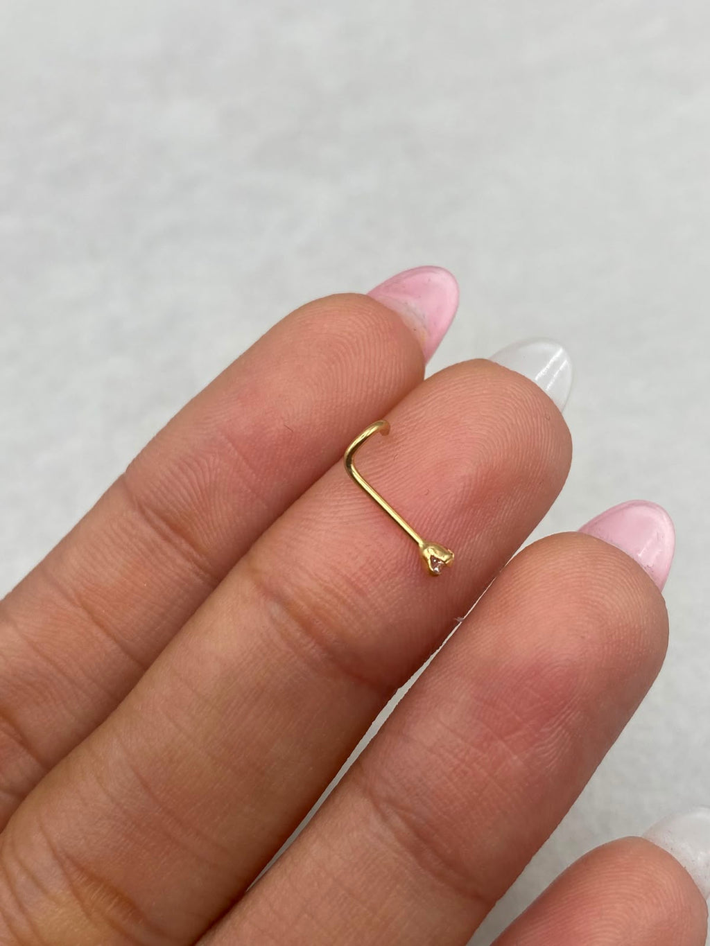 Piercing chipa circon punta curva (nariz)